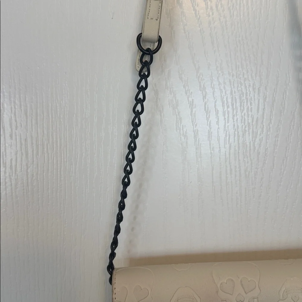Betsey Johnson Faux Leather Skull and Crossbones Crossbody Bag Purse